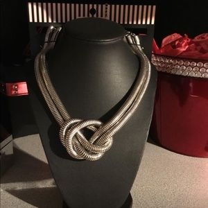Braid necklace